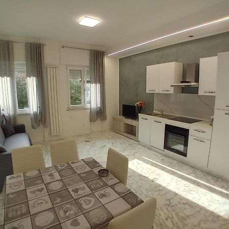 Appartamento Sole E Mare Rapallo 4 Eksteriør billede
